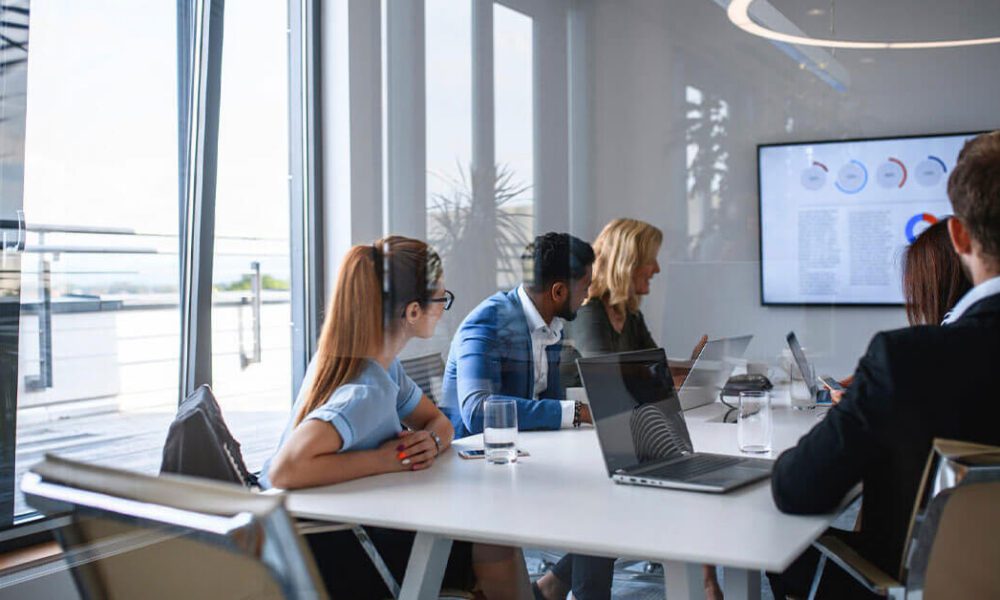 how-24/7-it-support-helps-prevent-costly-downtime